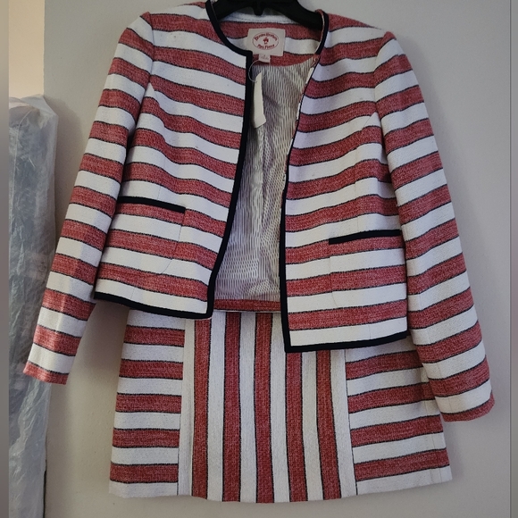 Brooks Brother Set Red Fleece Collection Striped jacket 2 + Skirt 4 White/red - Picture 6 of 7